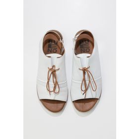 Bueno Shoes 01WS2510 Beyaz Deri Kadın Sandalet