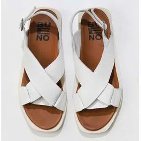 Bueno Shoes 01WS2801 Beyaz Deri Kadın Sandalet