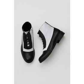 Bueno Shoes 01WT2601 Siyah Beyaz Deri Kadın Düz Bot