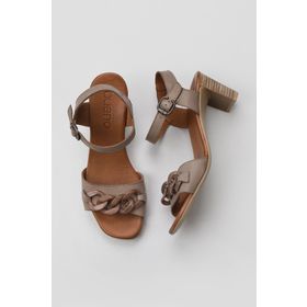 Bueno Shoes 01WU11101 Gri Deri Kadın Topuklu Sandalet