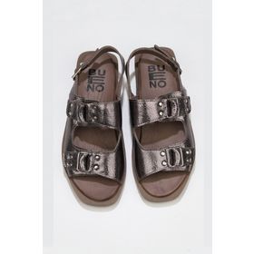 Bueno Shoes 01WU3306 Altın Parlak Deri Kadın Düz Sandalet