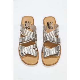 Bueno Shoes 01WU3422 Bej Parlak Deri Kadın Düz Terlik