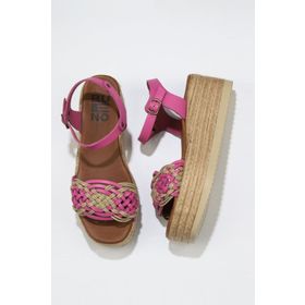 Bueno Shoes 01WU6109 Fuşya Deri Kadın Dolgu Topuklu Sandalet