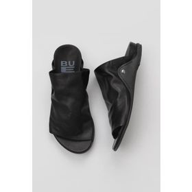 Bueno Shoes 01WU7602 Siyah Deri Kadın Düz Terlik