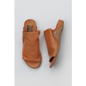 Bueno Shoes 01WU7602 Taba Deri Kadın Düz Terlik
