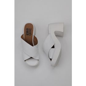 Bueno Shoes 01WY12201 Beyaz Deri Kadın Dolgu Topuklu Terlik