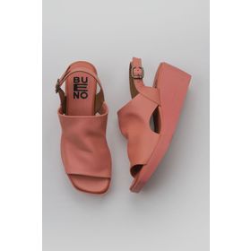 Bueno Shoes 01WY2407 Pembe Deri Kadın Dolgu Topuklu Sandalet