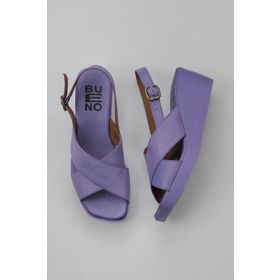 Bueno Shoes 01WY2411 Lila Deri Kadın Dolgu Topuklu Sandalet