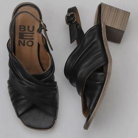 Bueno Shoes 01WY4902 Siyah Deri Topuklu Kadın Sandalet