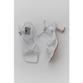 Bueno Shoes 01WY6805 Beyaz Deri Kadın Topuklu Sandalet