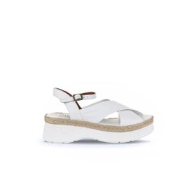 Bueno Shoes 01WY8205 Beyaz Deri Kadın Dolgu Topuklu Sandalet