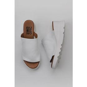 Bueno Shoes 01WY8605 Beyaz Deri Kadın Dolgu Topuklu Terlik