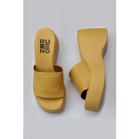 Bueno Shoes 01WY9000 Sarı Deri Kadın Dolgu Topuklu Terlik