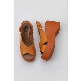Bueno Shoes 01WY9007 Turuncu Deri Kadın Dolgu Topuklu Sandalet