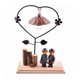 Buffer Pilli Işıklı Romantik Çift Tema Büyük Boy Dekoratif Ahşap Biblo