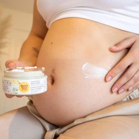 Burt's Bees Annelere Özel Karın 185 gr Çatlak Kremi