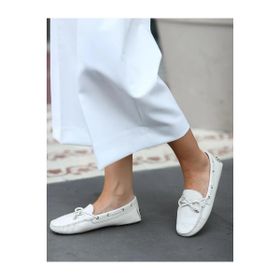 Cabani 6026 Hakiki Deri Beyaz Fiyonk Detaylı Kadın Loafer Ayakkabı