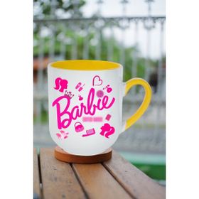 Caisya Enter Mode Barbie Baskılı Sarı Lüx Kupa Bardak
