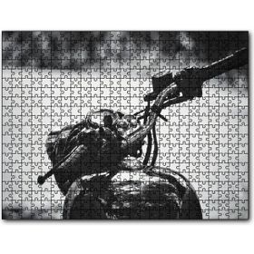 Caka Tablo Royal Enfield Motorsiklet Depo ve Gidon Siyah Beyaz 255 Parça Puzzle