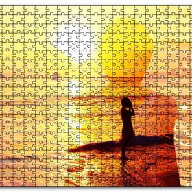 Cakapuzzle Altın Rengi Güneş Okyanus ve Sahildeki Kız Mdf 1000 Parça Puzzle