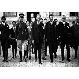Cakapuzzle Atatürk ve Protokol Siyah Beyaz 120 Parça Ahşap Puzzle