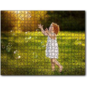 Cakapuzzle Baloncuklarla Oynayan Sevimli Kız Ahşap 1000 Parça Puzzle