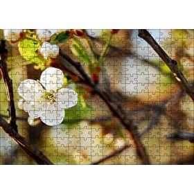 Cakapuzzle Beyaz Çiçek Arkaplanda Dallar ve Flu Yapraklar Mdf 255 Parça Puzzle