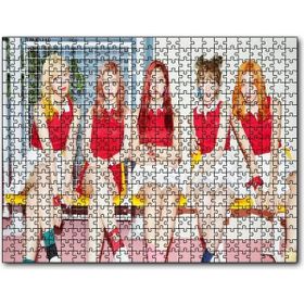 Cakapuzzle Black Pink Kore Pop Kırmızı Beyaz Lacoste 500 Parça Puzzle