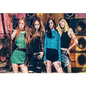 Cakapuzzle Black Pink Kore Pop Triko Şıklığı 120 Parça Ahşap Puzzle