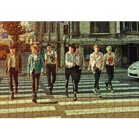 Cakapuzzle BTS Kore Pop Yaya Geçidinde 120 Parça Ahşap Puzzle
