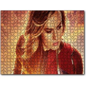 Cakapuzzle Captain Marvel Brie Larson 2 Ahşap 500 Parça Puzzle