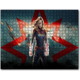 Cakapuzzle Captain Marvel ve Yıldız Ahşap 500 Parça Puzzle