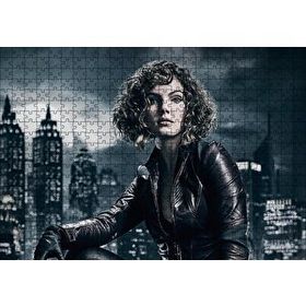 Cakapuzzle CatWoman Camren Bicondova 120 Parça Ahşap Puzzle