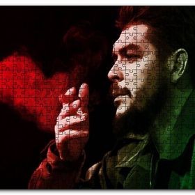 Cakapuzzle Che Guevara Puro İçiyor Siyah Arkaplan Mdf 1000 Parça Puzzle