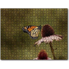 Cakapuzzle Çiçek Üzerindeki Muhteşem Kelebek 255 Parça Ahşap Puzzle