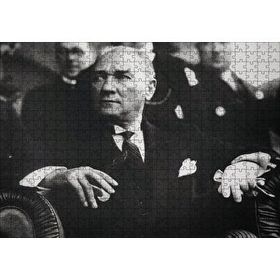 Cakapuzzle Cumhuriyet Bayaramı Töreninde Atatürk Görseli 120 Parça Ahşap Puzzle