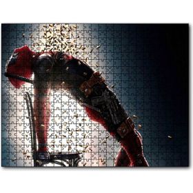 Cakapuzzle Deadpool ve Boş Kovanlar Mdf 1000 Parça Puzzle