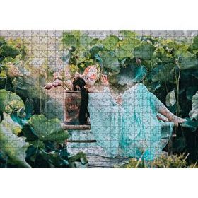 Cakapuzzle Dev Yapraklar Arasındaki Japon Kız 120 Parça Ahşap Puzzle