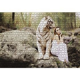 Cakapuzzle Doğada Kadın ve Kaplan 120 Parça Ahşap Puzzle
