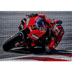 Cakapuzzle Ducati Corse Moto GP Danilo Petrucci 120 Parça Ahşap Puzzle