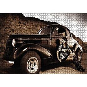 Cakapuzzle Eski Model Araba ile Kız 1000 Parça Puzzle
