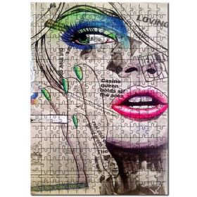 Cakapuzzle Gazetede Kadın Figürü Görseli Mdf 500 Parça Puzzle