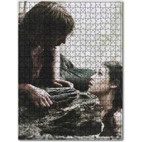 Cakapuzzle Göldeki Kız ve Kıyıdaki Aşığı Yakın Plan Ahşap 255 Parça Puzzle