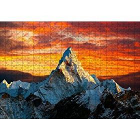 Cakapuzzle Günbatımı Kızıl Gökyüzü ve Karlı Zirve 120 Parça Ahşap Puzzle