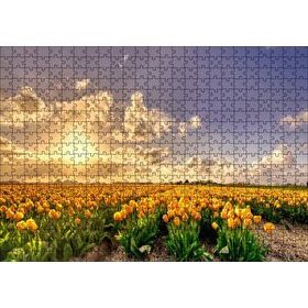 Cakapuzzle Günbatımında Bulutlar ve Sarı Laleler 120 Parça Ahşap Puzzle