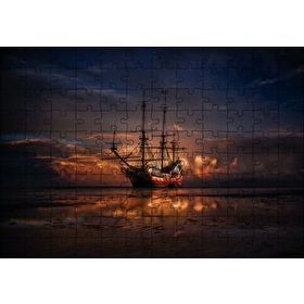 Cakapuzzle Günbatımında Dev Kalyon ve Kızıl Mor Bulutlar Mdf 120 Parça Puzzle