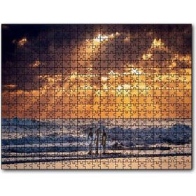 Cakapuzzle Günbatımında Okyanus ve Sahilde Sörfçüler Mdf 255 Parça Puzzle