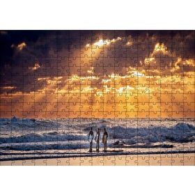 Cakapuzzle Günbatımında Okyanus ve Sahilde Sörfçüler Mdf 255 Parça Puzzle