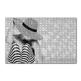 Cakapuzzle Hipnoz Desenli Çoraplar ve Şapka 120 Parça Ahşap Puzzle