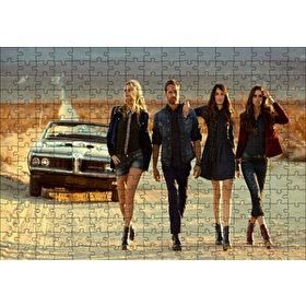 Cakapuzzle Hızlı ve Öfkeli Paul Walker Kızlarla 120 Parça Ahşap Puzzle